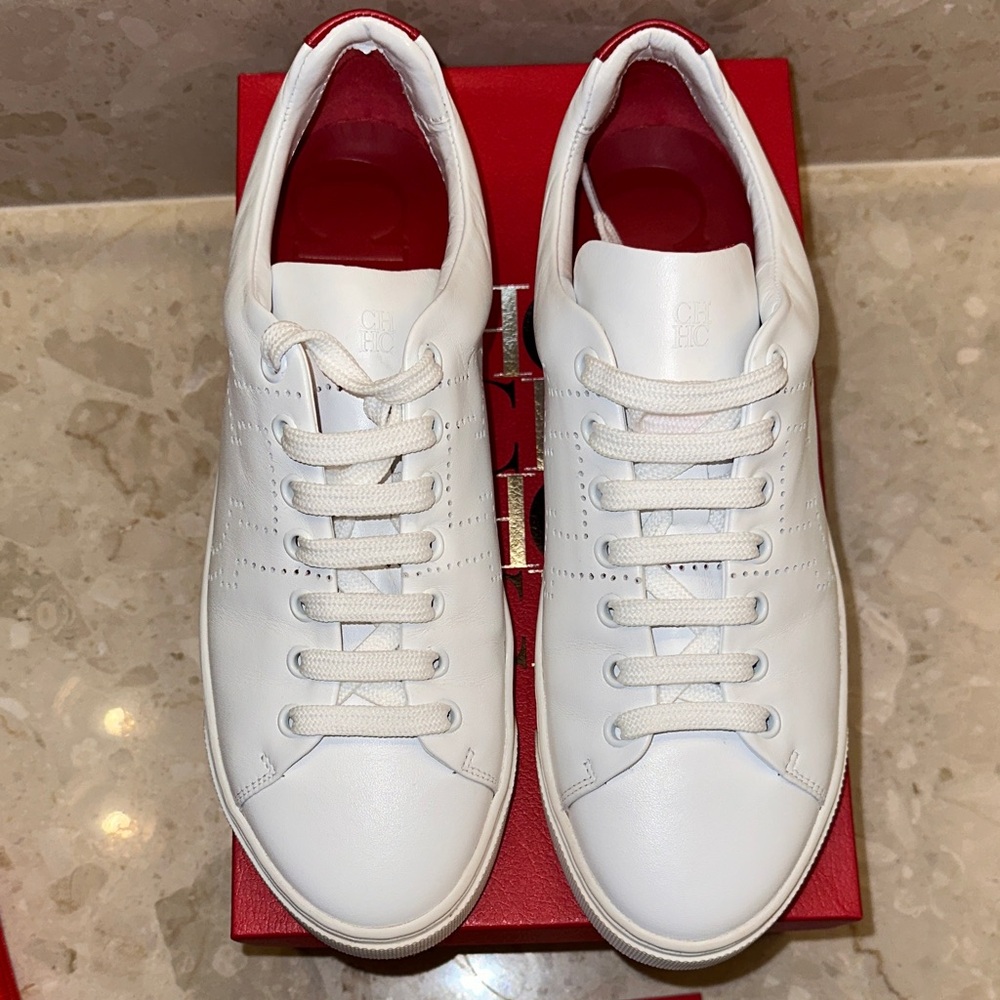 Carolina Herrera White Low-Top Sneakers with Red Heel Detail - Picture 2 of 15